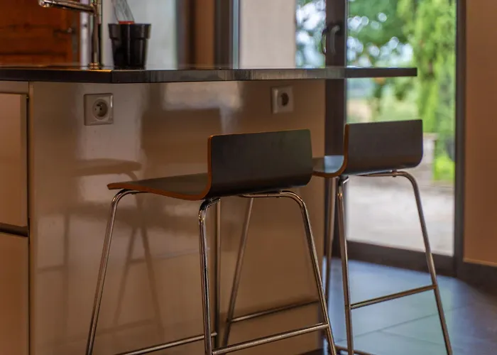 Les De Lagarrigue, Soiree Etape Bed & Breakfast Senouillac