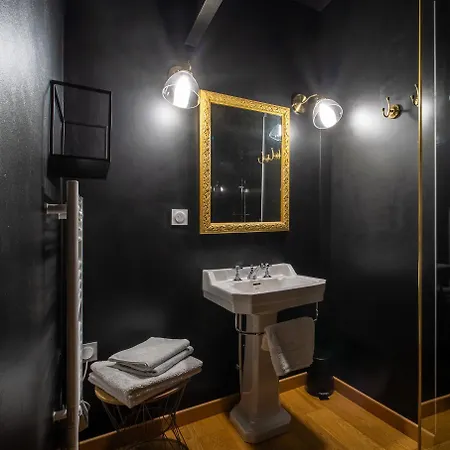 Les De Lagarrigue, Soiree Etape Отель типа 